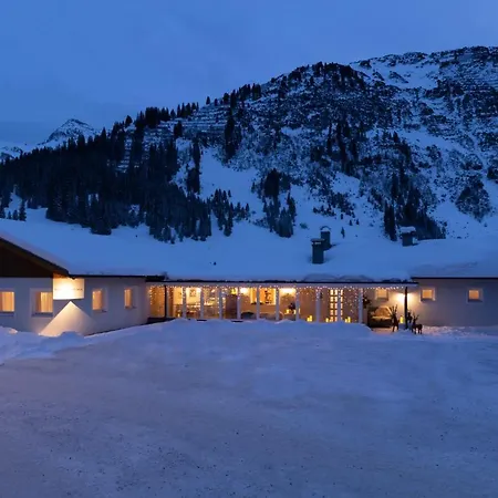 Schneekristall Daire Lech am Arlberg